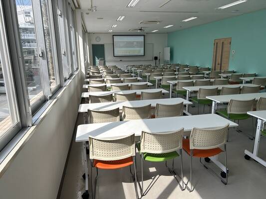 みんなの貸会議室　那覇東町店-2