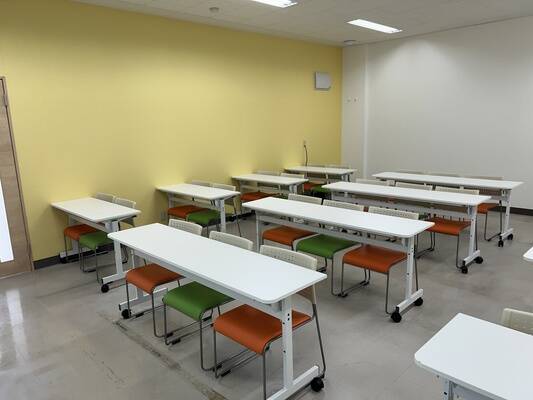 みんなの貸会議室　那覇東町店-3