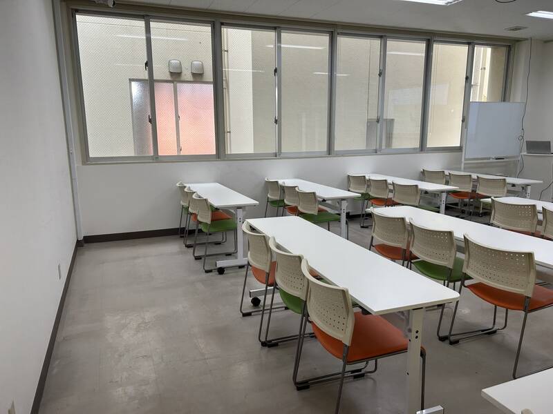 みんなの貸会議室　那覇東町店-29