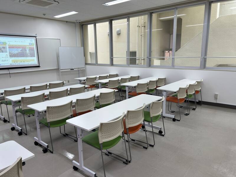 みんなの貸会議室　那覇東町店-8