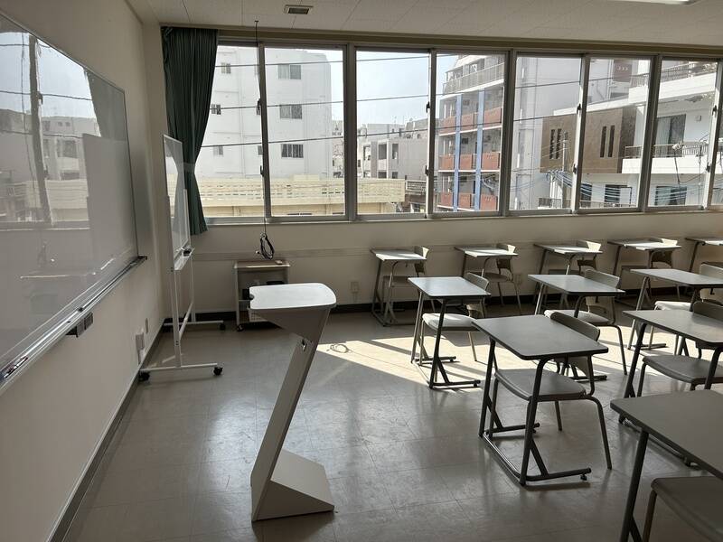 みんなの貸会議室　那覇東町店-24