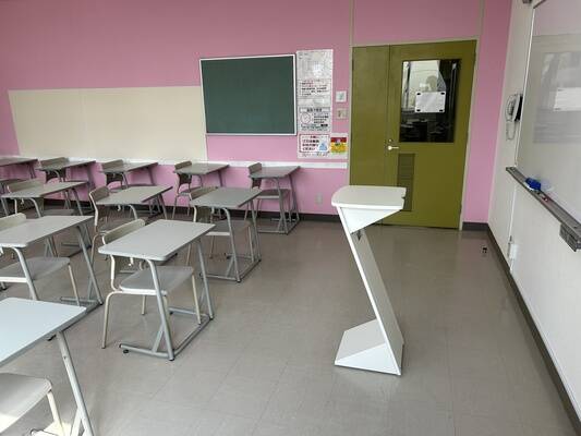 みんなの貸会議室　那覇東町店-1