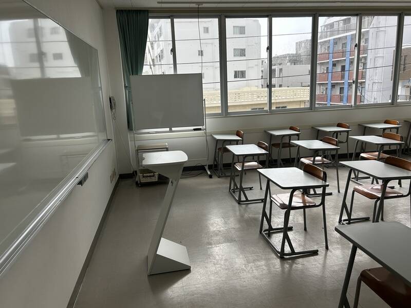 みんなの貸会議室　那覇東町店-23