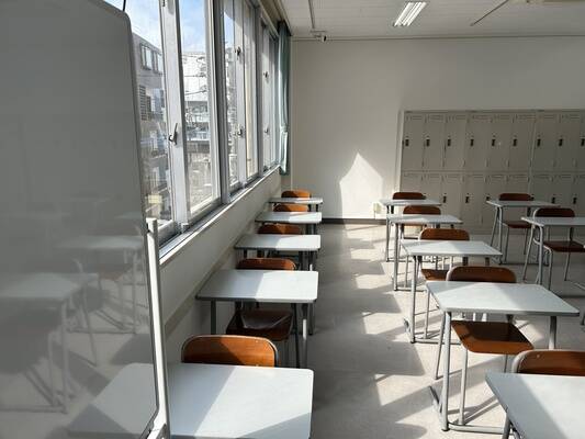 みんなの貸会議室　那覇東町店-3