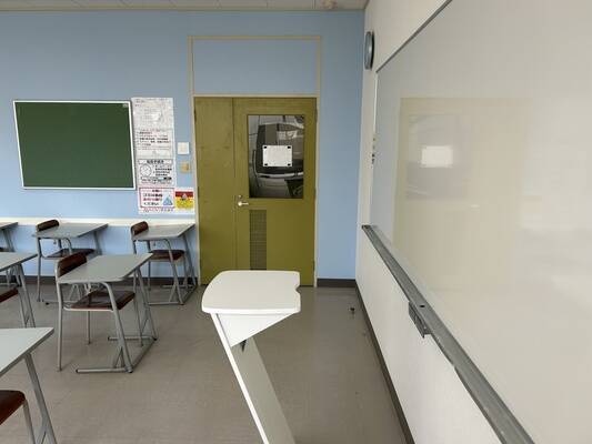 みんなの貸会議室　那覇東町店-2