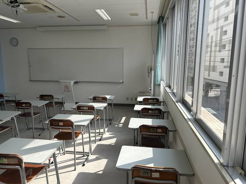 みんなの貸会議室　那覇東町店-25