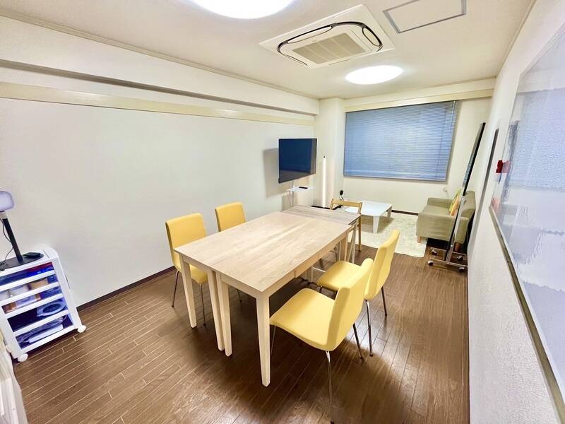 【レンタルスペース】【スペイシー】貸会議室 近鉄奈良駅 5名の画像
