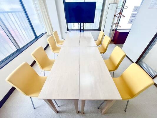 パイナップル会議室 岡山駅前-1