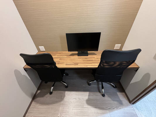 いいオフィス下北沢ブース5-1