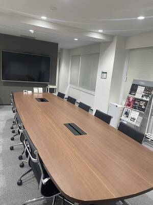 博多駅JSビル　貸会議室-1