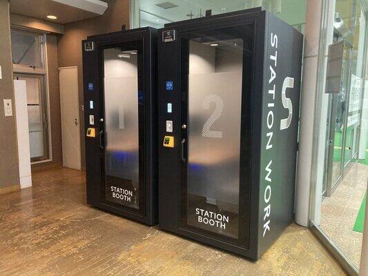 軽井沢駅さわやかハット内-2