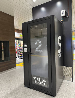 高崎駅新幹線改札内(13・14番線エレベーター付近)-2