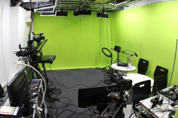 BLACK BIRD STUDIO-2
