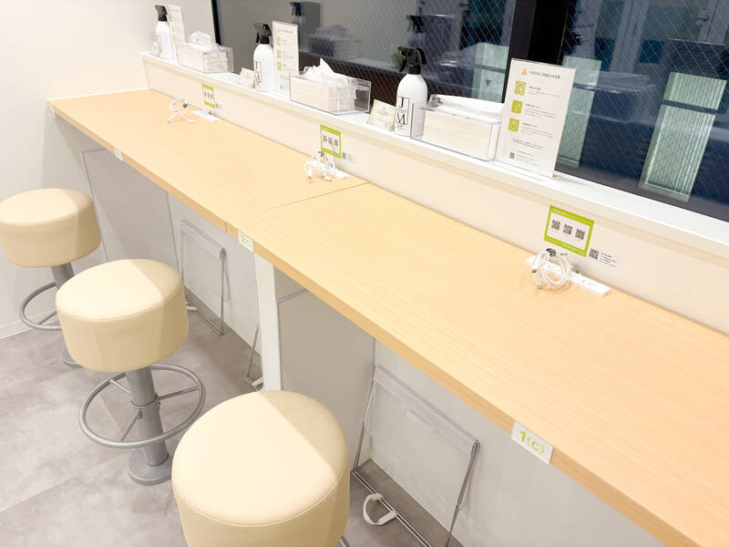 FEEEP恵比寿店｜定員1名ハイカウンター席｜席番号3(C)-9