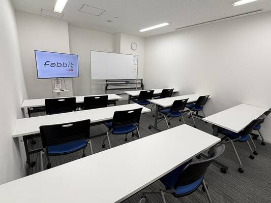 fabbit 大阪本町 セミナールーム-2
