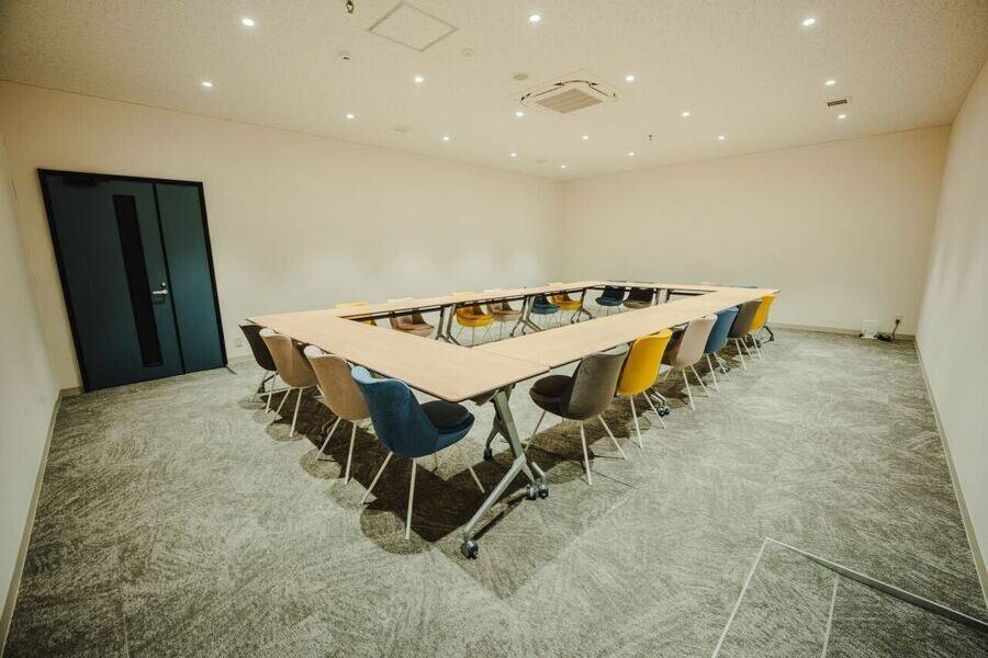 【レンタルスペース】【スペイシー】貸会議室 南熊本駅 20名の画像