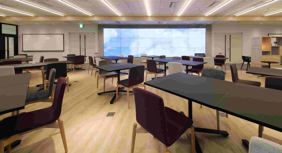 【レンタルスペース】【スペイシー】貸会議室 本町駅 80名の画像