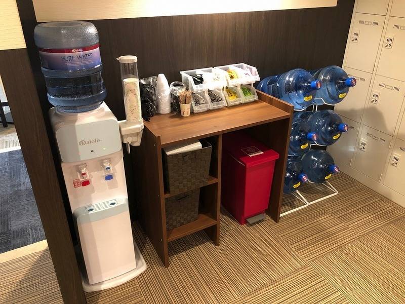 BIZcomfort京都四条烏丸 8名用会議室-5